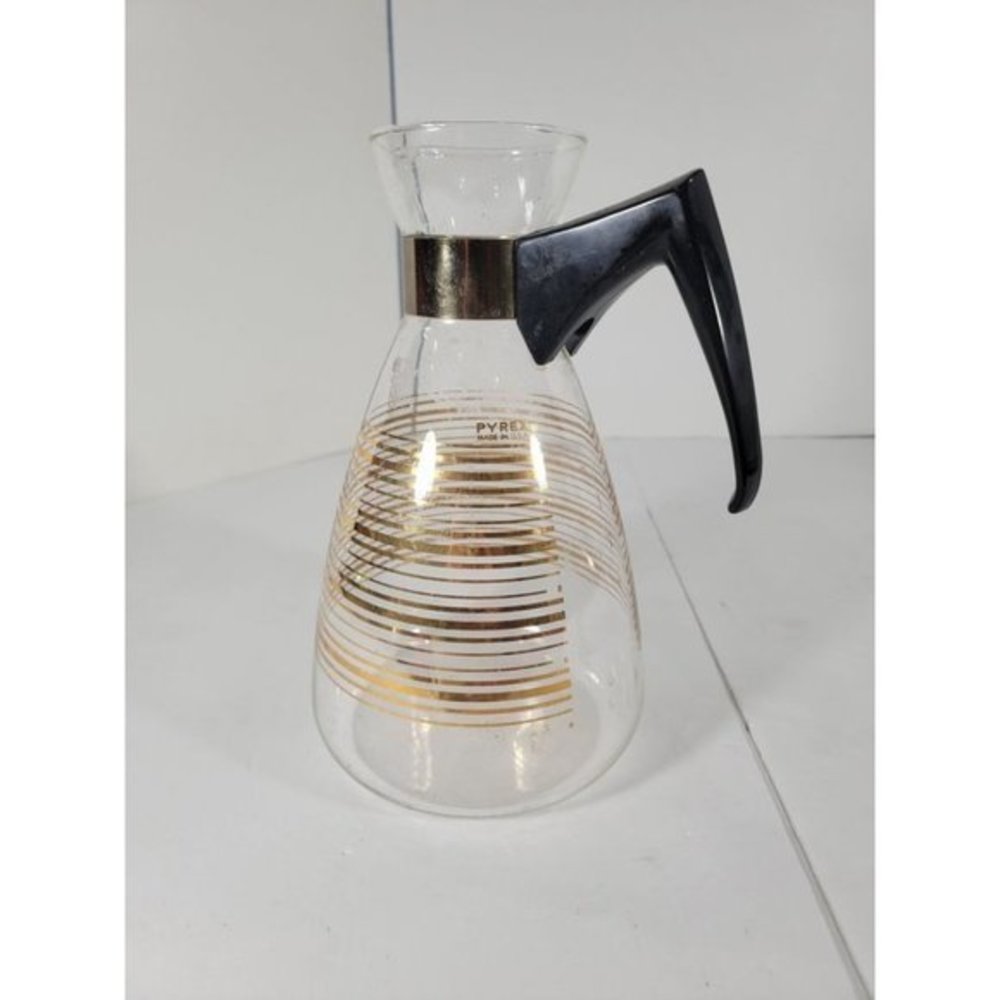 Vintage 10" PYREX Glass‎ Coffee Carafe Pitcher with Gold Lines - Made in USA